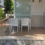 Kundu\'Da Havuzlu Bahceli Villa